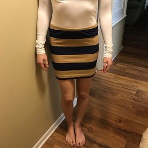 H&M Mini Skirt Size Medium